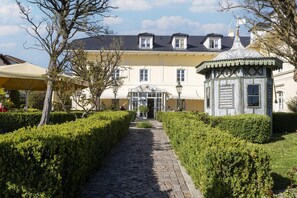 Exterior - Ferienwohnung im Sammareier Gutshof (Bad Birnbach)