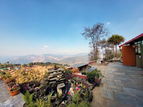 Traveller Hive - Kasar Devi