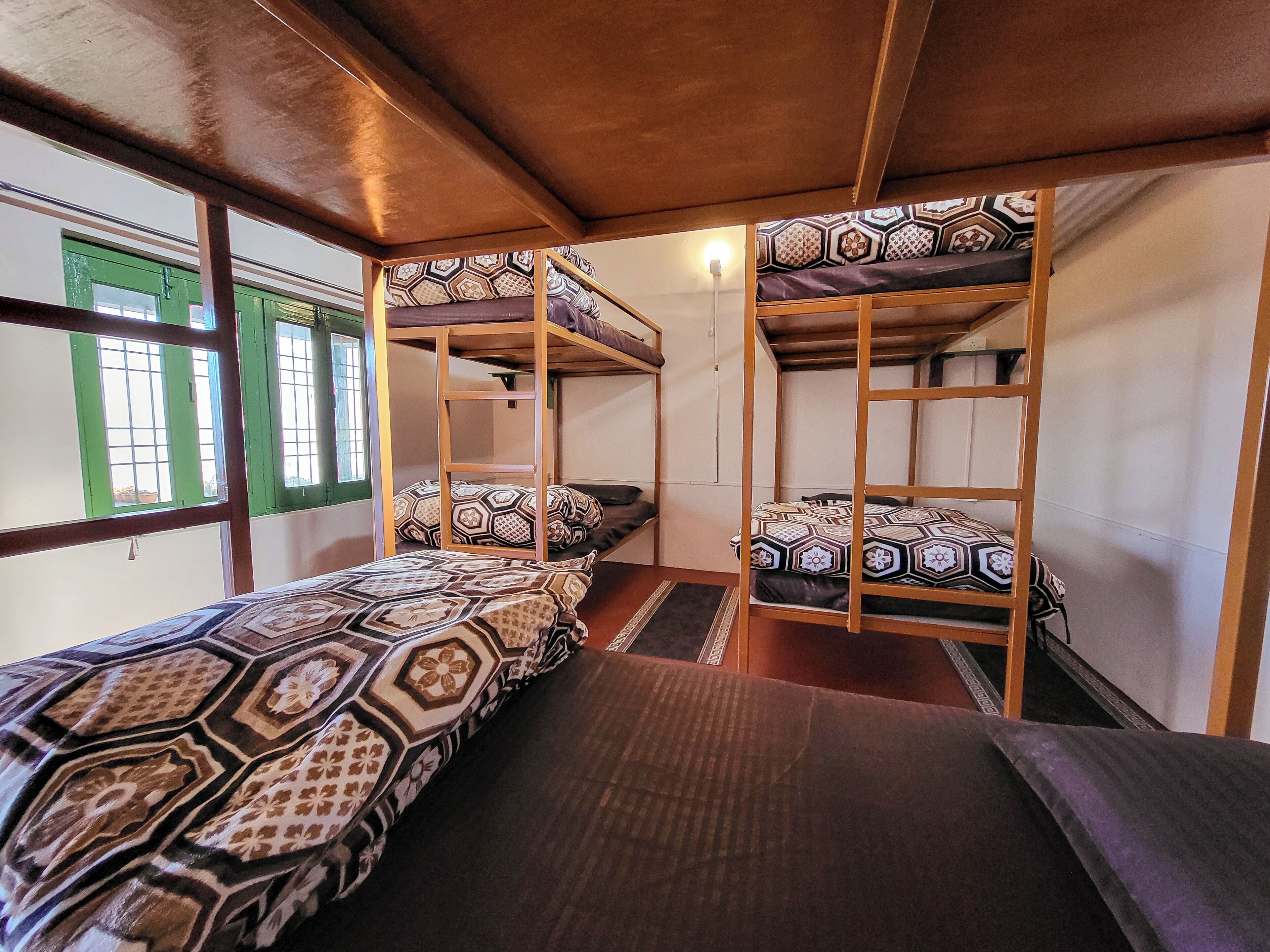 Gemeinsamer Standard-Schlafsaal, Gemischter Schlafsaal, Bergblick | Kostenloses WLAN