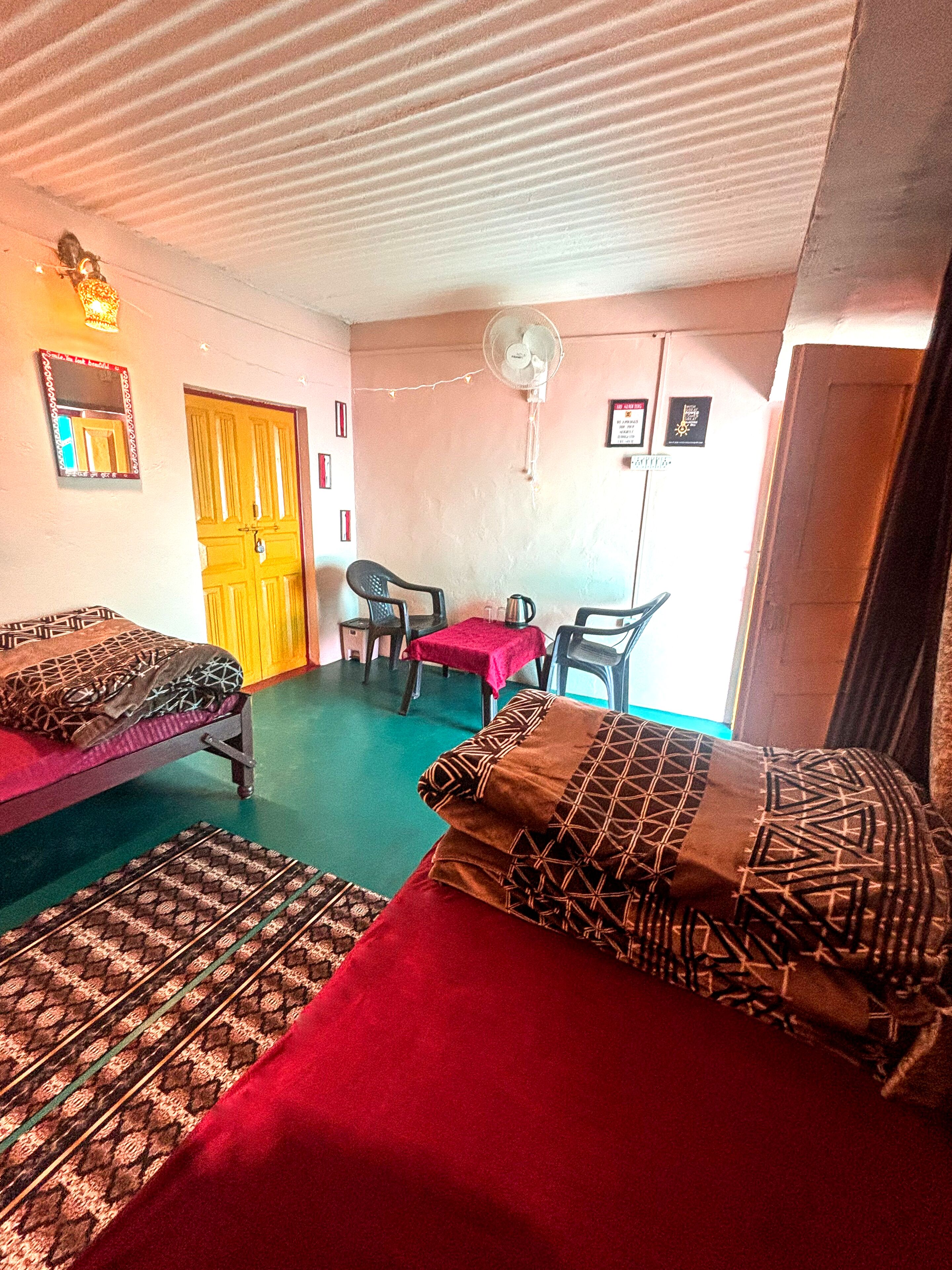 Gemeinsamer Standard-Schlafsaal, Nur Frauen, Talblick | Kostenloses WLAN