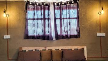 Deluxe Double Room, Mountain View | Free WiFi