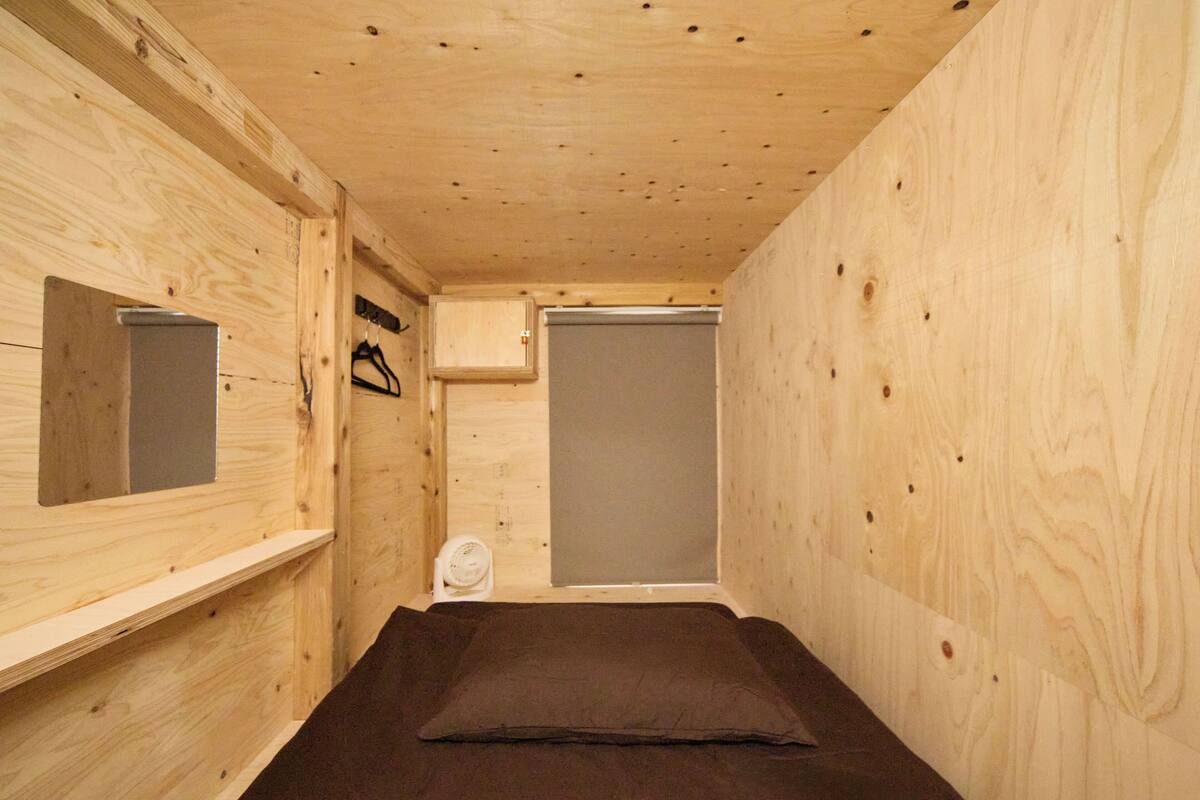 Shared Dormitory, Mixed Dorm, Non Smoking | Free WiFi, bed sheets