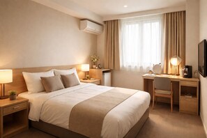 Desk, free WiFi - Hotel Signature Suites Delhi Airport (New Delhi)