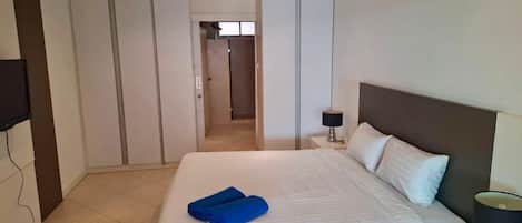 Condo, 1 Bedroom