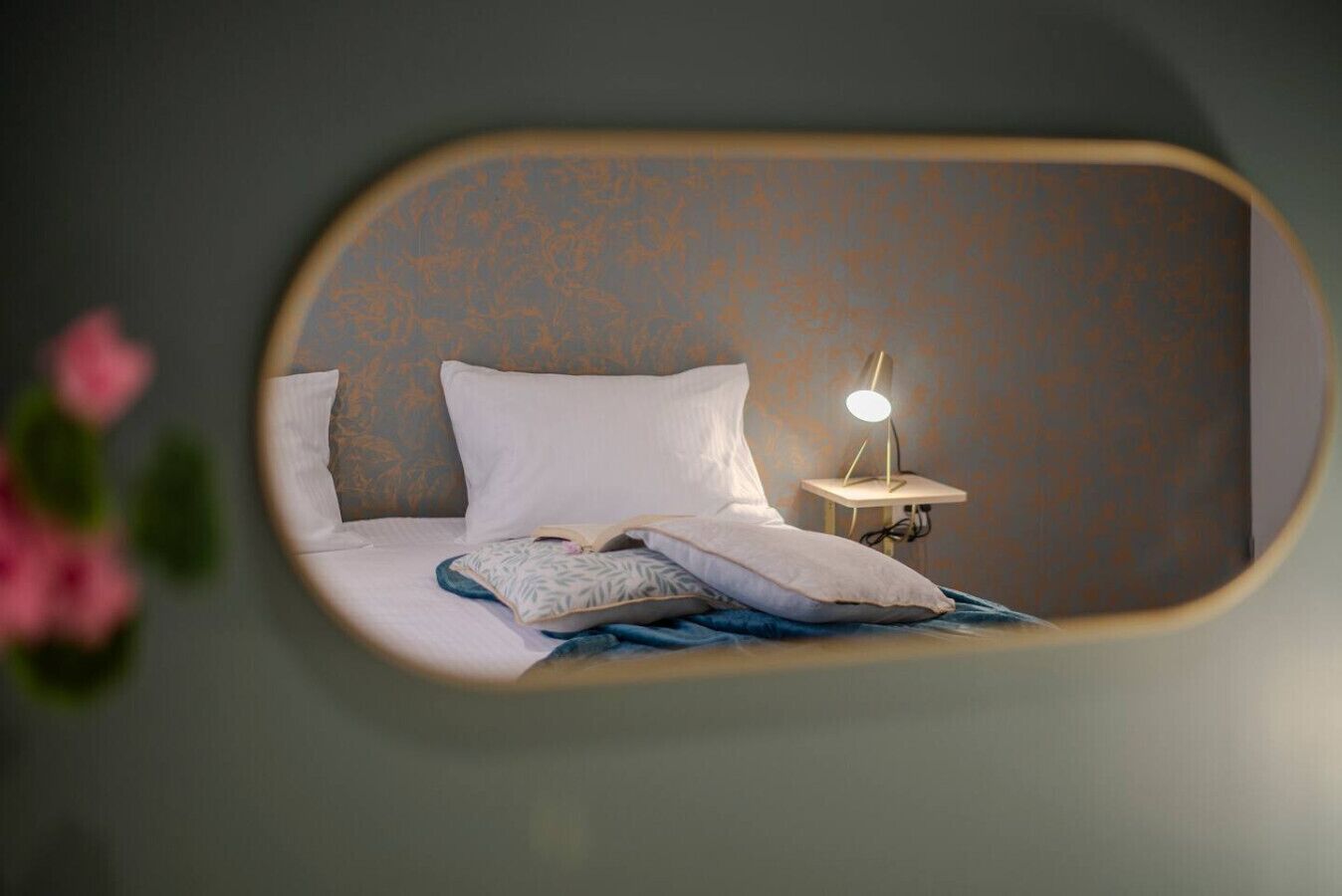 Desk, iron/ironing board, travel crib, WiFi