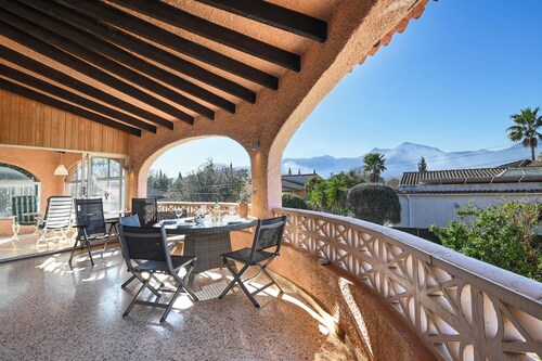 Charming finca with pool & large garden in an idyllic location near Xaló