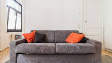 Apartment, 1 Bedroom | Living area