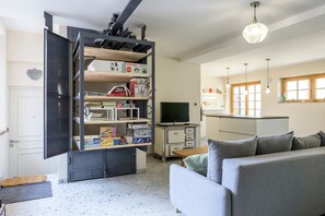 Nicht klassifiziertes Bild, 2 von 26, Schaltfläche