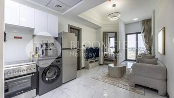 Apartment, Balkon, Poolblick | Innenbereich