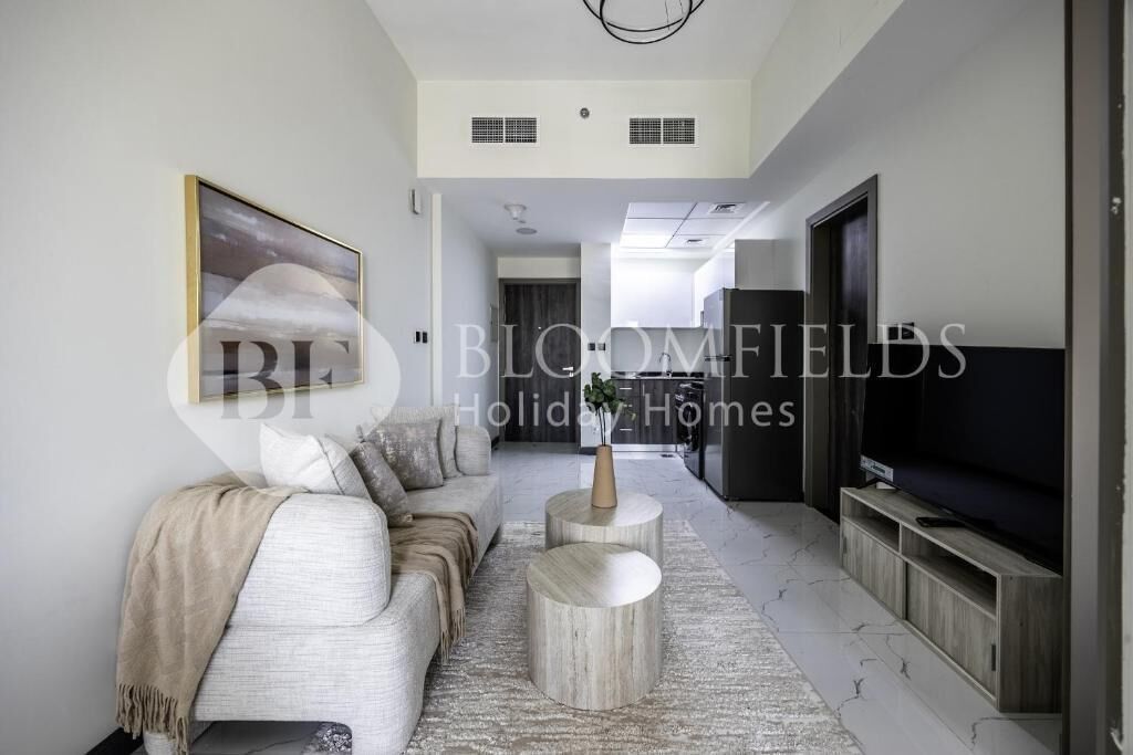 Apartament, balcó, vistes a la piscina | Sala d'estar