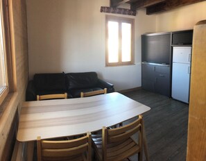 Interior - Vrbo Property (Les Rousses)