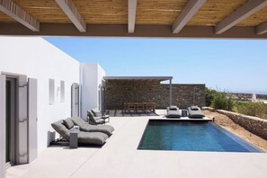 Pool - Villa Mae by ΜΡS (Agkeria)