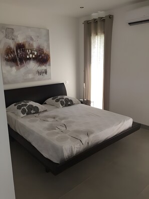 3 Schlafzimmer, Bügeleisen/Bügelbrett, WLAN, Bettwäsche