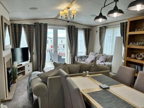 Living area - Ocean Edge Leisure Park - Holiday Accommodation 15961 (Morecambe)