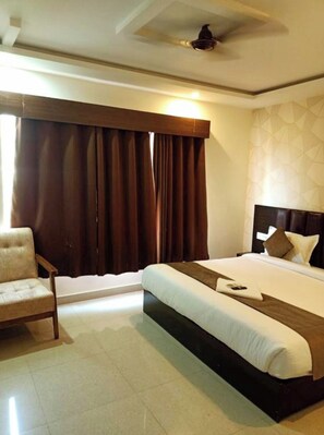 奢華雙人房, 空調 | 防敏寢具、書桌、隔音、免費 Wi-Fi