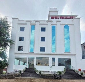Exterior - Hotel The Neelkanth Ayodhya (Faizabad)