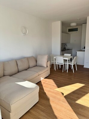 Living area - Casa Marina with pool - umbrella at the bathing establishment included (Chioma)