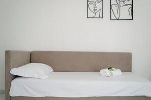 1 soverom, strykejern/-brett, wi-fi og sengetøy