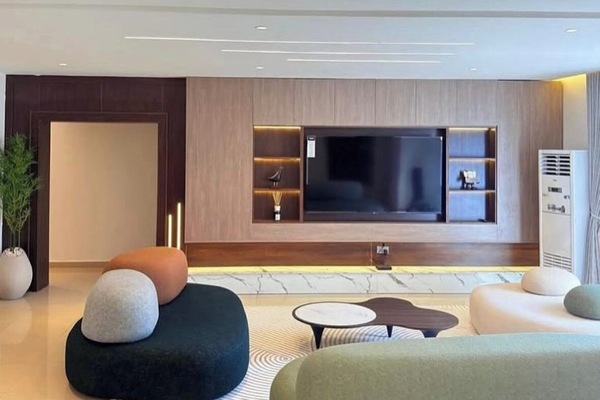 Economy Apartment, Balcony, City View | Interior