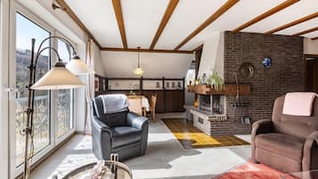 Fernseher, Stereoanlage