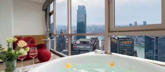 Chongqing Laizhu Qianxun Sky Hotel