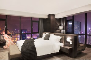 Laptopgeeigneter Arbeitsplatz, Verdunkelungsvorhänge