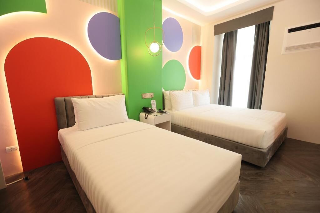 Deluxe-værelse med 2 enkeltsenge | Skrivebord, arbejdsområde til bærbare computere, gratis Wi-Fi