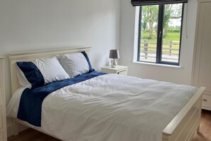 3 phòng ngủ, bàn ủi/dụng cụ ủi quần áo 