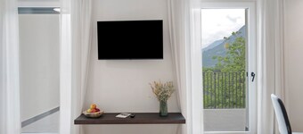 Apartamento 'Pink Lady' con vistas a la montaña y gran balcón
