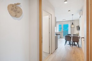 Interior - Apartment 'Kanzi' with Mountain View, Large Outdoor Area & Pool (Lana)