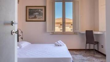 Appartement Classique, 3 chambres, animaux de compagnie acceptés, vue ville | Fer et planche à repasser, Wi-Fi gratuit