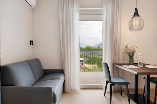 Apartment 'Red Delicious' mit Bergblick & großem Balkon