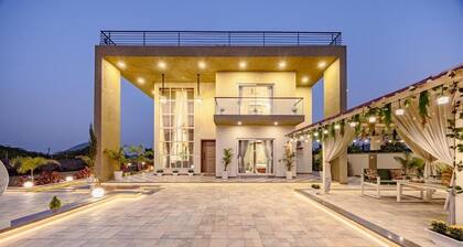 Heaven in Hills By ELIVAAS with pvt pool