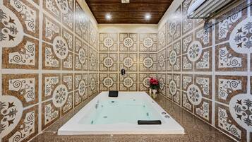 Deluxe Villa, Balcony, Garden View | Spa