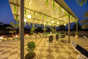 Deluxe Villa, Balcony, Garden View | Outdoor dining - Heaven in Hills By ELIVAAS with pvt pool (Māvli)