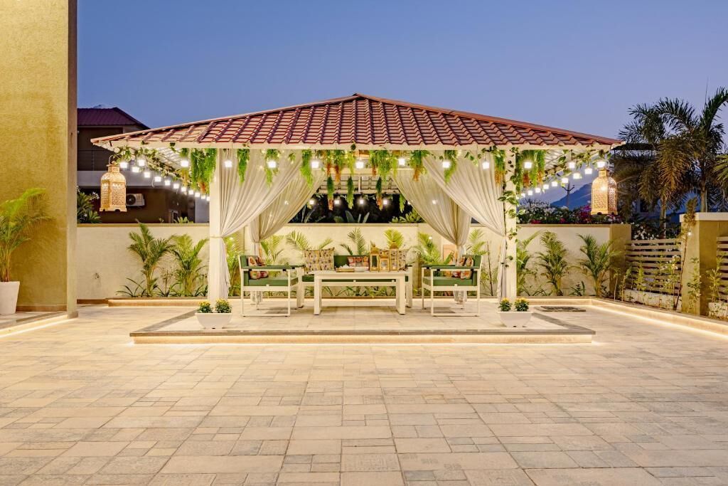 华丽别墅, 阳台, 花园景观 | 室外用餐