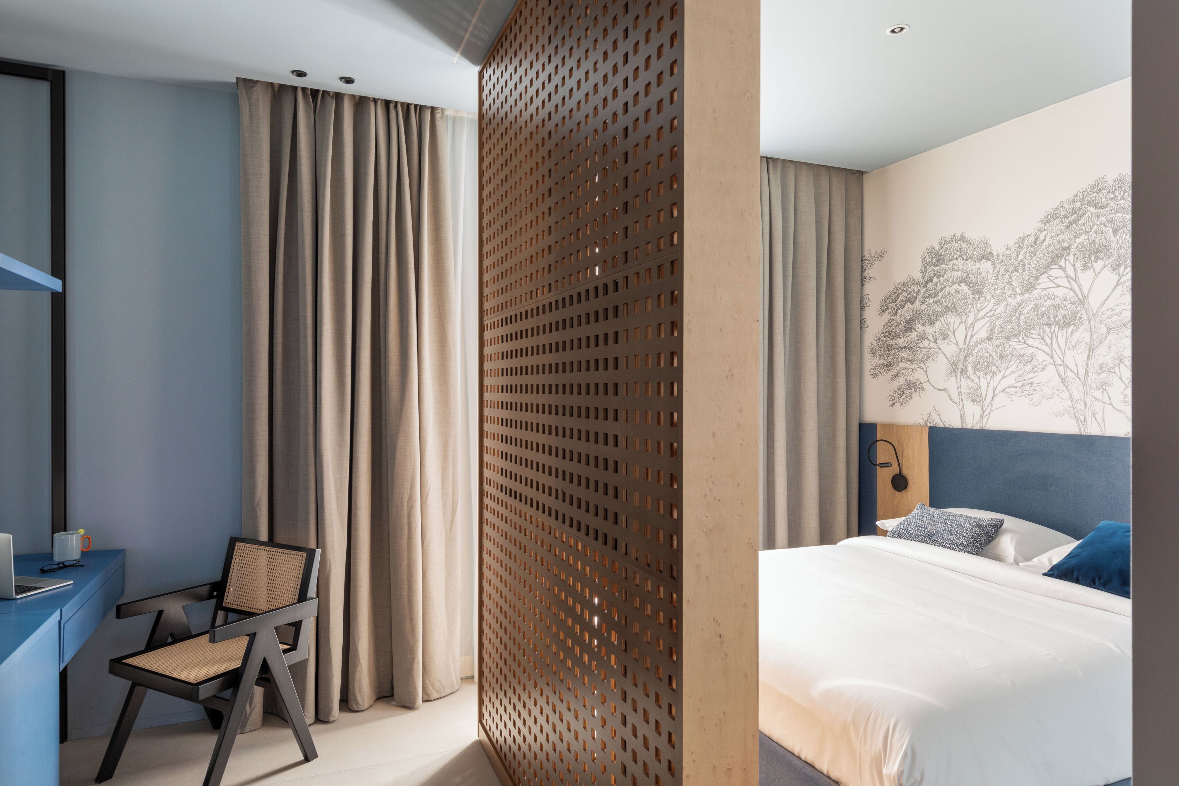 Doppia Deluxe, balcone | Minibar, una scrivania, insonorizzazione, Wi-Fi gratuito