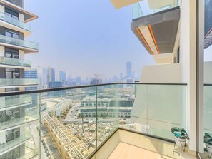 Property grounds - Premium 1BR with Great Amenities in JVC (Dubai)