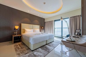Iron/ironing board, WiFi, bed sheets - Premium 1BR Furnished, HIgh Floor, Ready Move In (Dubai)