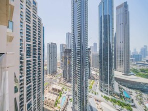 Exterior - Premium 3BR | Full Burj Khalifa & Fountain View (Dubai)