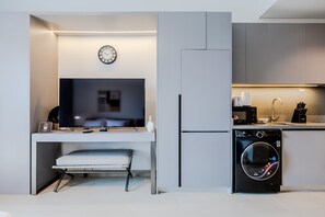 Interior - Modern and Cozy Studio, Furnished, MBR Living (Dubai)