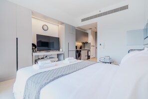 1 bedroom, iron/ironing board, WiFi, bed sheets