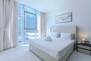 Desk, iron/ironing board, WiFi, bed sheets - Lagoon View, Fully Furnished, Brand New (Dubai)