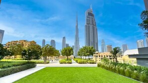 Property grounds - Full Burj Khalifa View, Luxury Furnished-Downtown (Dubai)