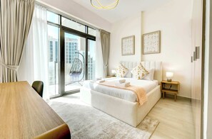 Iron/ironing board, WiFi, bed sheets - Premium 1BR, Furnished with Pool View in Al Jaddaf (Dubai)