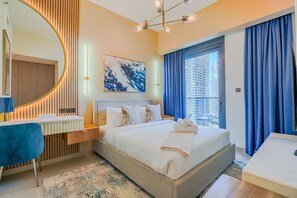 3 bedrooms, iron/ironing board, WiFi, bed sheets - Full Burj Khalifa View, High-End 3BR plus Maids (Dubai)