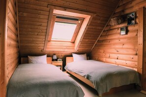 Room - Baum Collection (Tsumagoi)