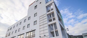 Business in Ichiraku