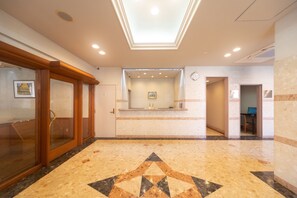 Lobby - Hyper Inn Kanonji Station (Kanonji)