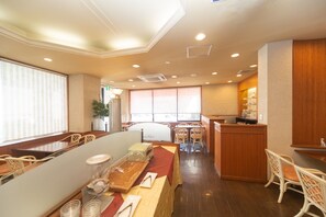 Dining - Hyper Inn Kanonji Station (Kanonji)